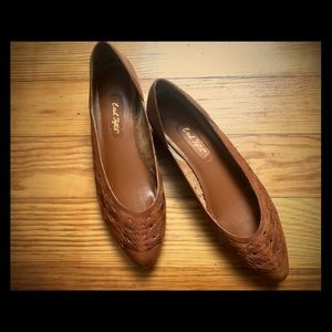 Vintage leather flats